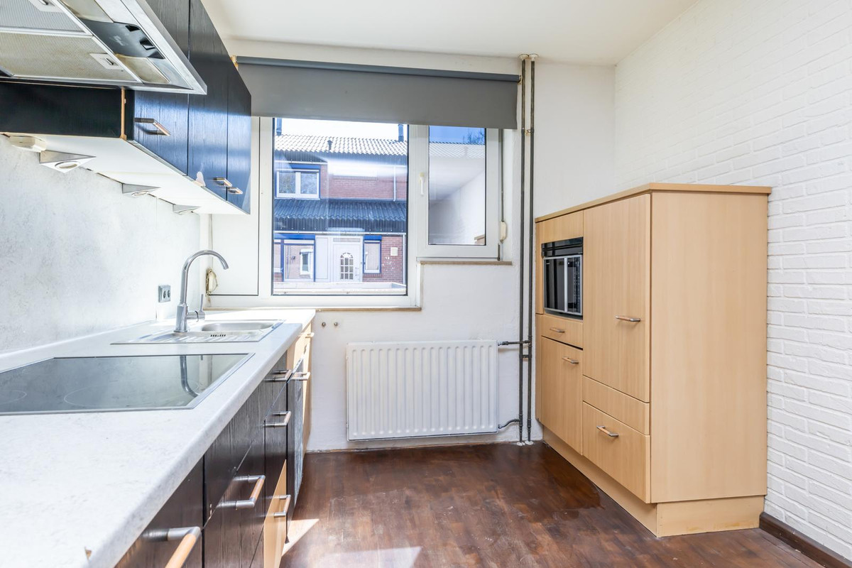 Tussenwoning te koop: Op Gen Hoes 52, Brunssum