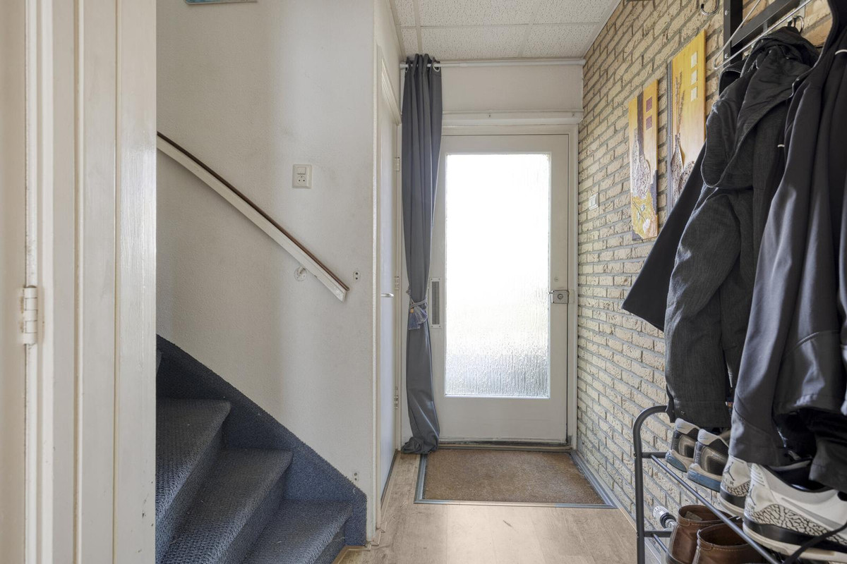 Twee-onder-één-kap te koop: Bergstraat 52, Zelhem