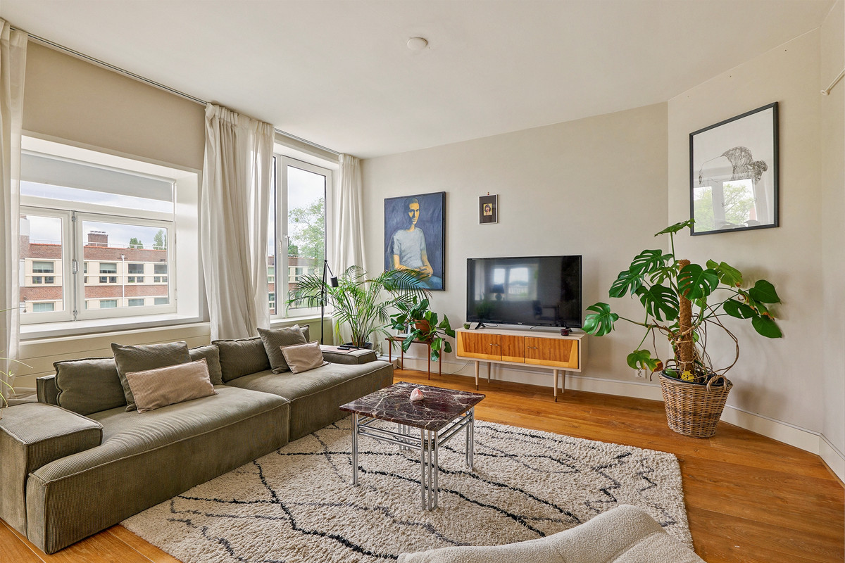 Appartement te koop: Hoofdweg 239-3, Amsterdam