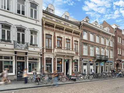 Helmstraat 8B