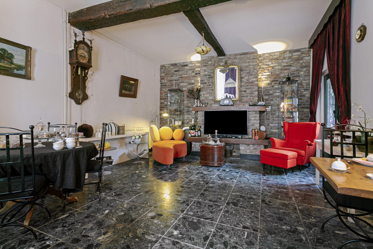Tussenwoning te koop: Jekerstraat 19, Maastricht