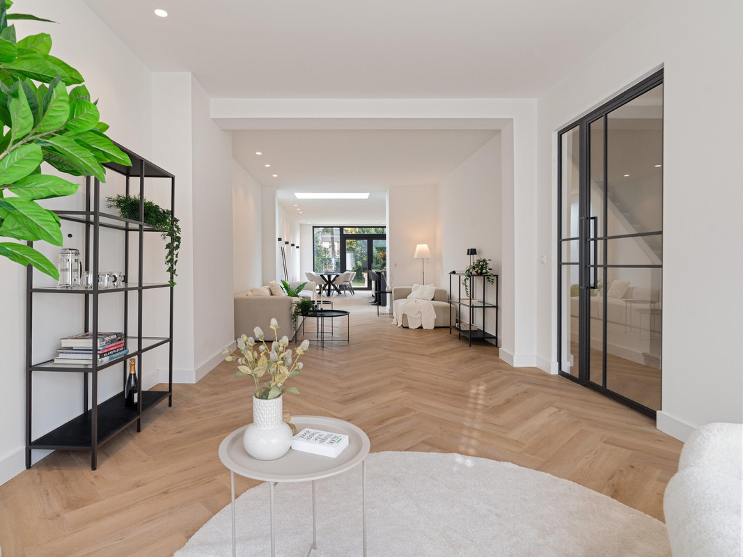 Tussenwoning te koop: Rijksweg Zuid 107A, Geleen