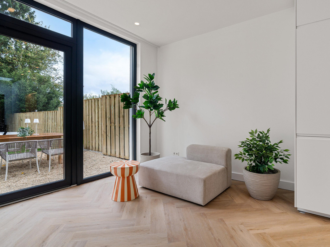 Tussenwoning te koop: Rijksweg Zuid 107A, Geleen