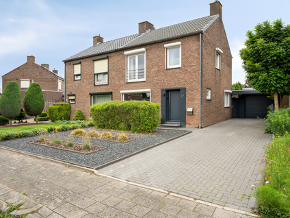 Burg De Witstraat 22