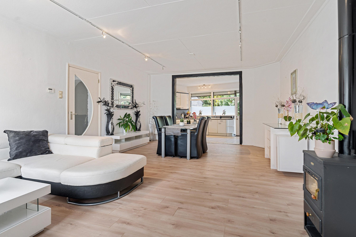 Hoekwoning te koop: Mgr.Nolensplein 20, Eygelshoven