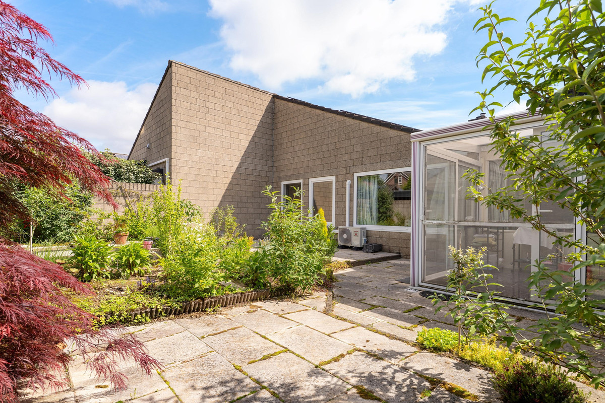 Tussenwoning te koop: Gansbeek 60, Geleen