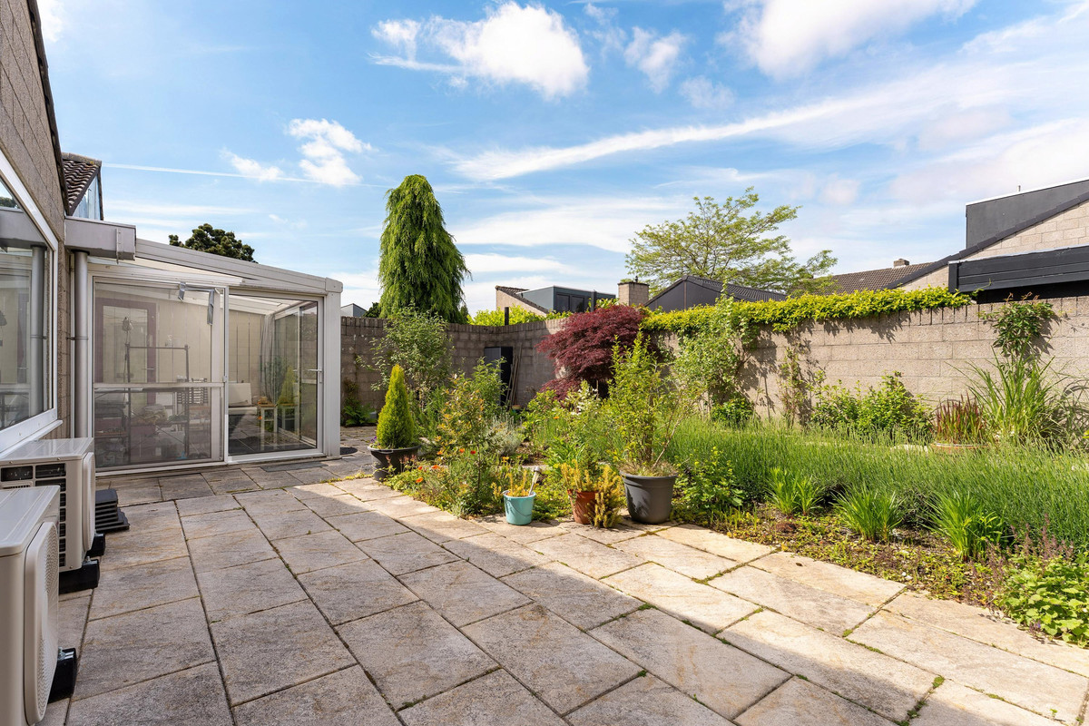 Tussenwoning te koop: Gansbeek 60, Geleen