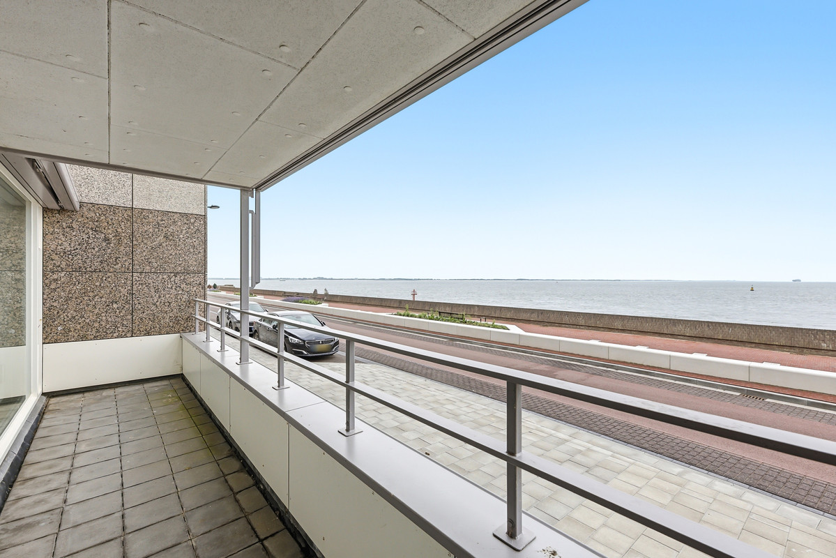 Appartement te koop: Boulevard De Ruyter 152, Vlissingen