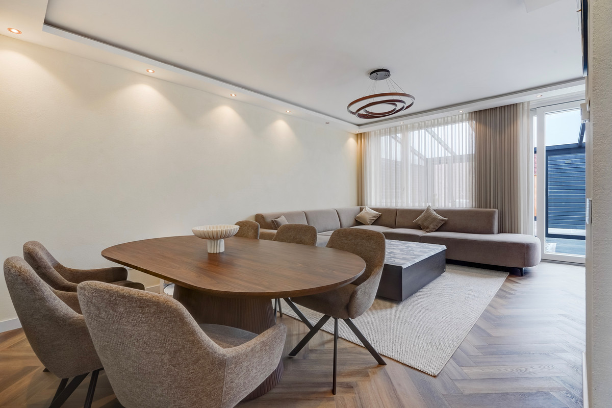 Tussenwoning te koop: Beetsstraat 95, 'S-Gravenhage
