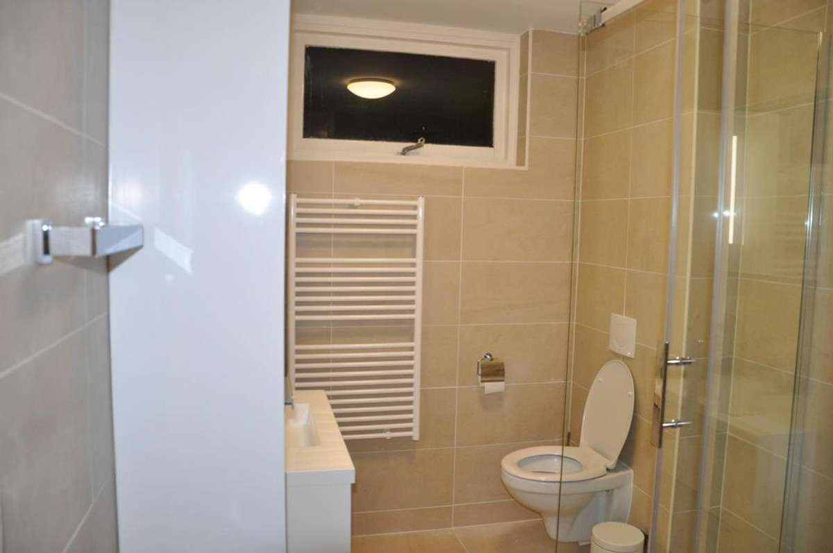 Hoekwoning te huur: Kloosterhof 6, Leiderdorp