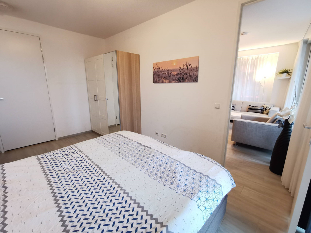 Appartement te huur: Kruisplein 984, Rotterdam