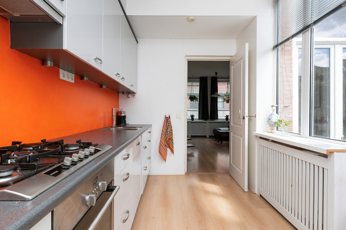 Tussenwoning te koop: Lombokstraat 13, Dordrecht