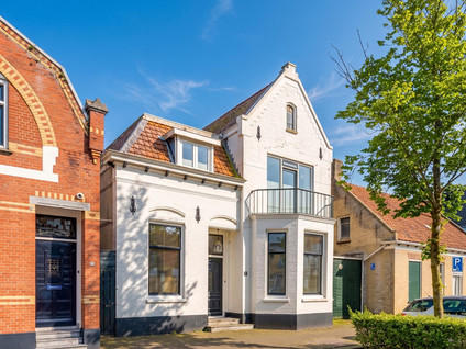 Voorstraat 24