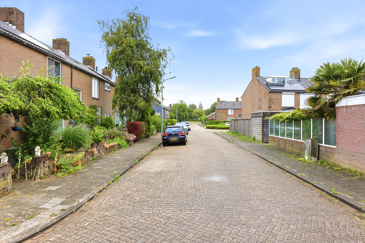 Hoekwoning te koop: Goeman Borgesiusstraat 2, Vlissingen