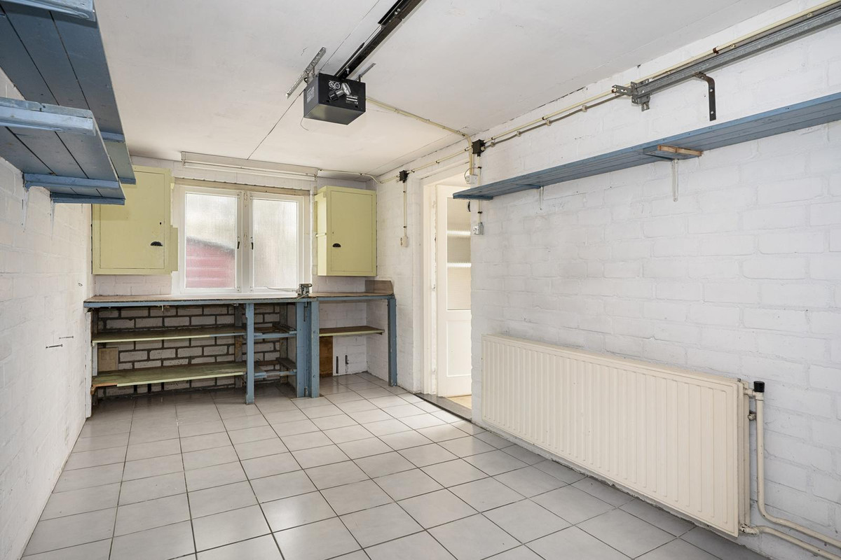 Twee-onder-één-kap te koop: Pastoor Verbeekstraat 17, Sittard