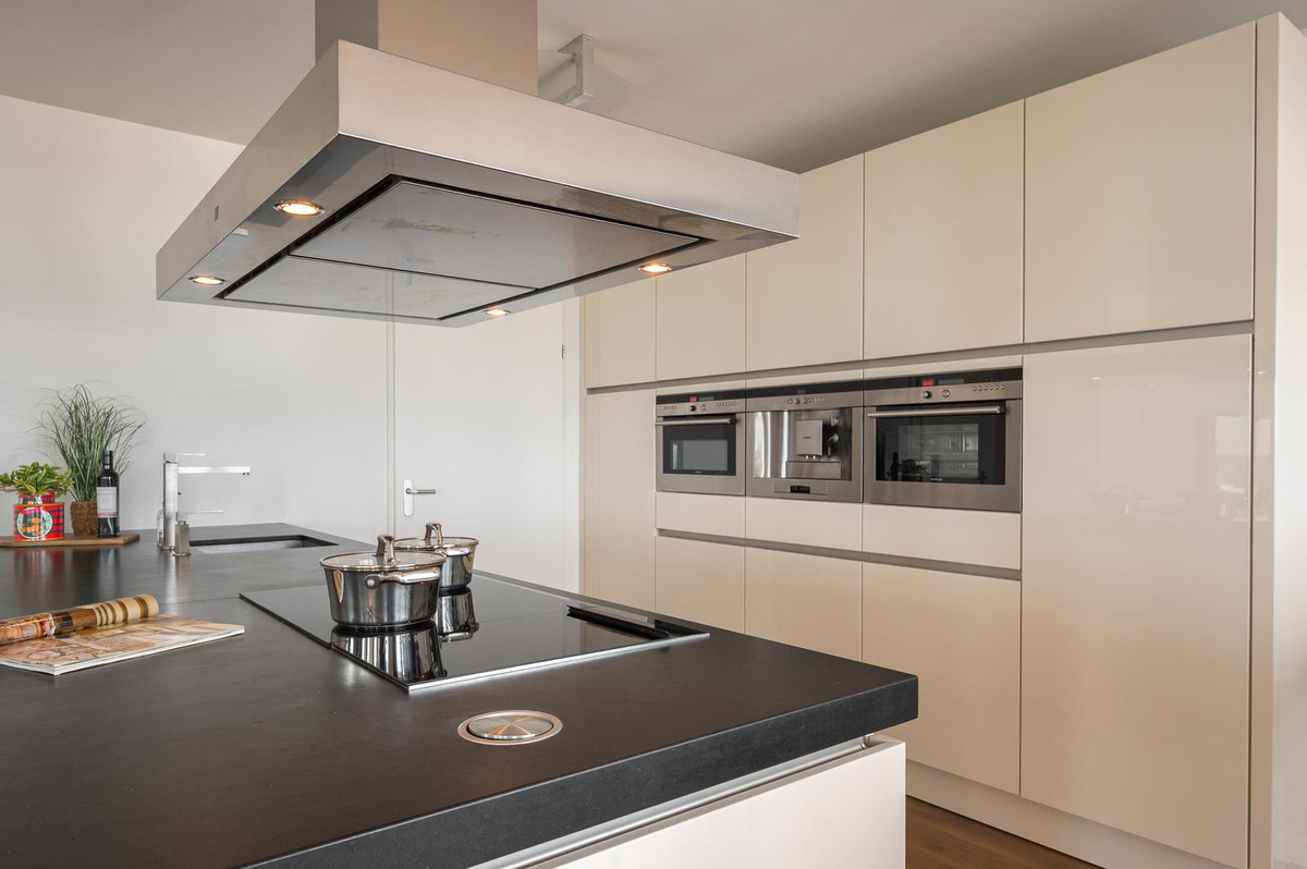 Appartement te koop: Emmasingel 31-217, Eindhoven