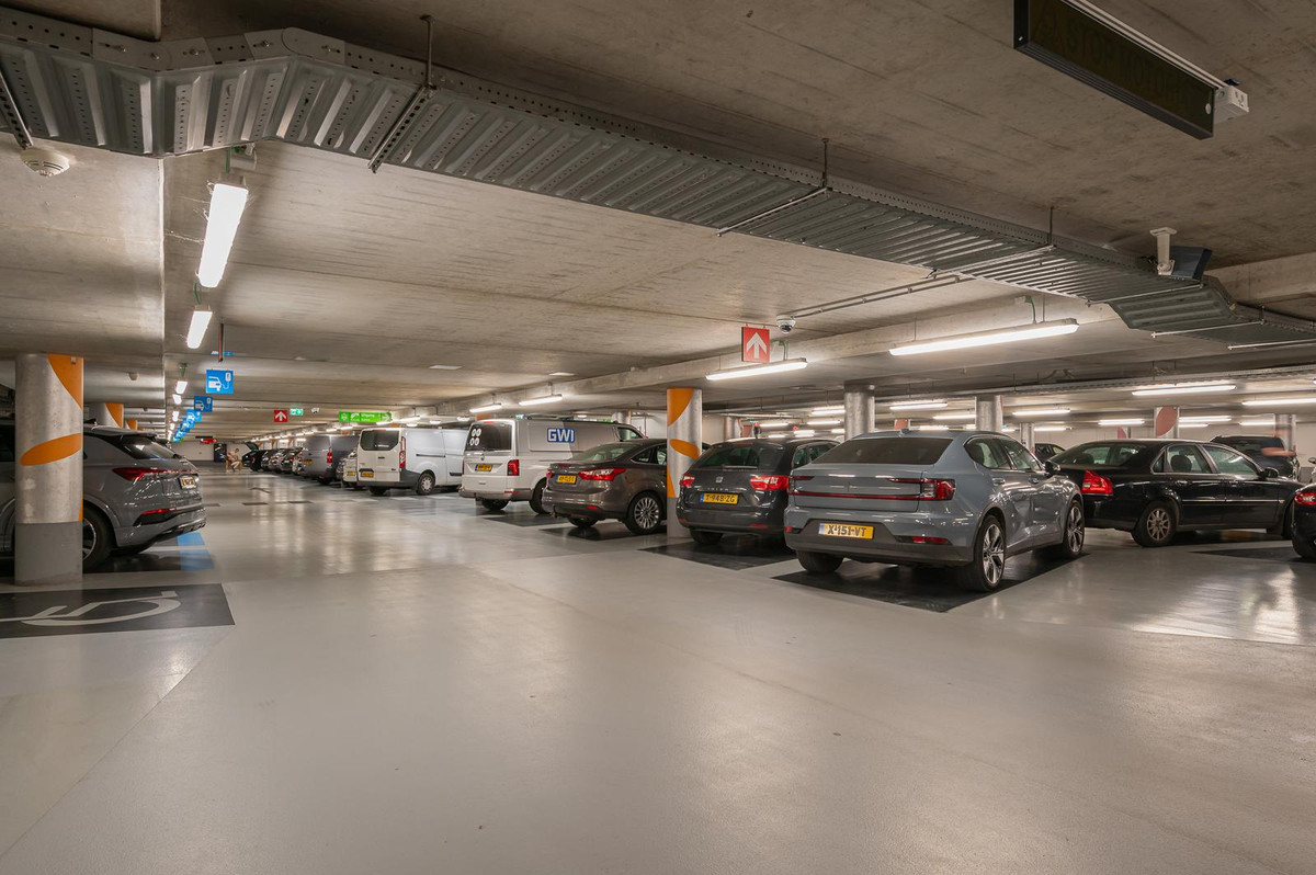 Appartement te koop: Emmasingel 31-217, Eindhoven