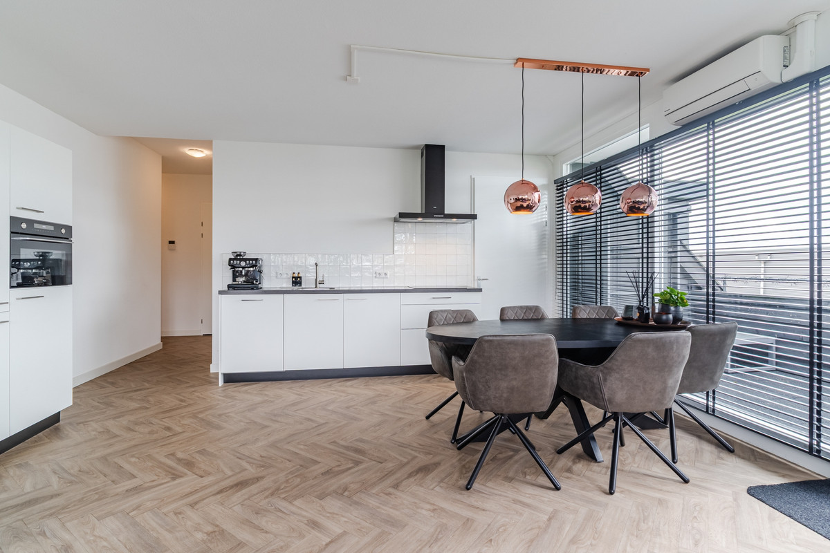 Appartement te koop: Veldstraat 16A12, Wijk En Aalburg