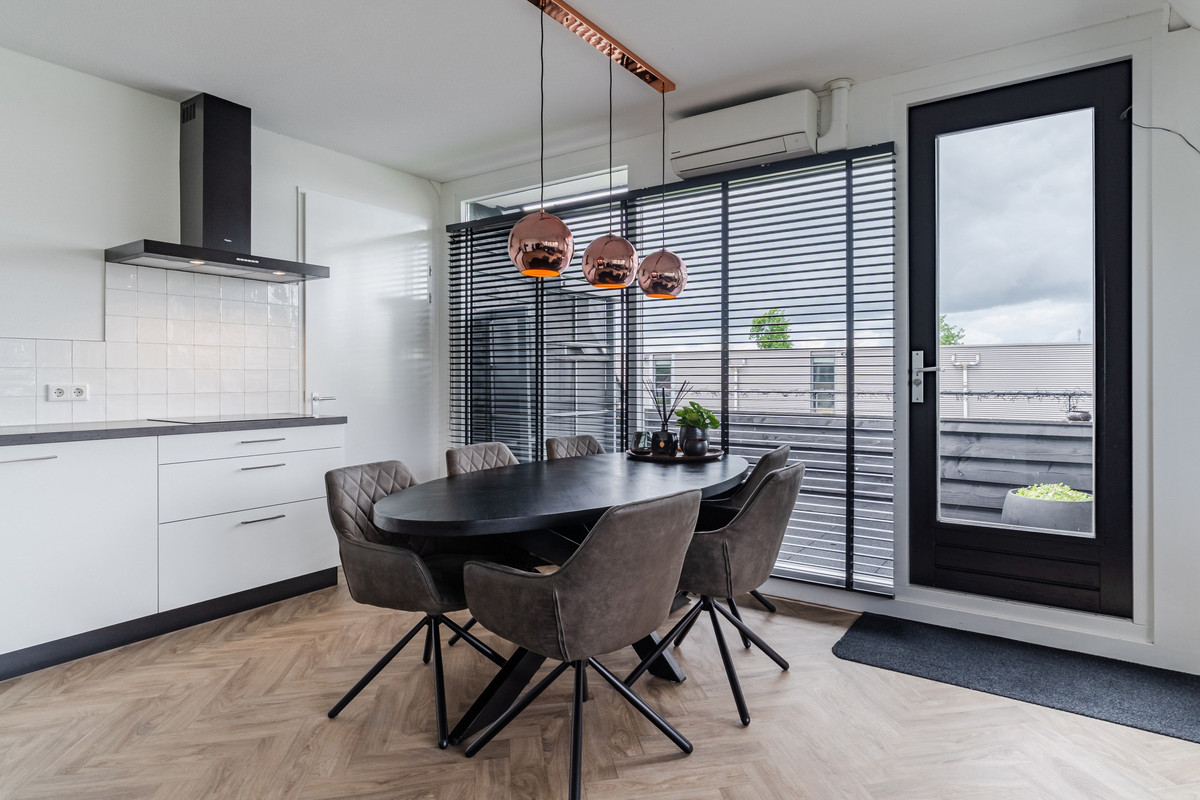 Appartement te koop: Veldstraat 16A12, Wijk En Aalburg