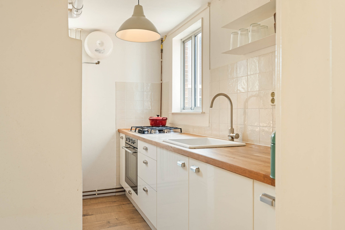 Appartement te koop: Derde Hugo De Grootstraat 31-3, Amsterdam