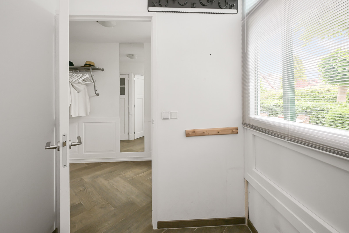 Hoekwoning te koop: Kemphaanstraat 2, Uitgeest