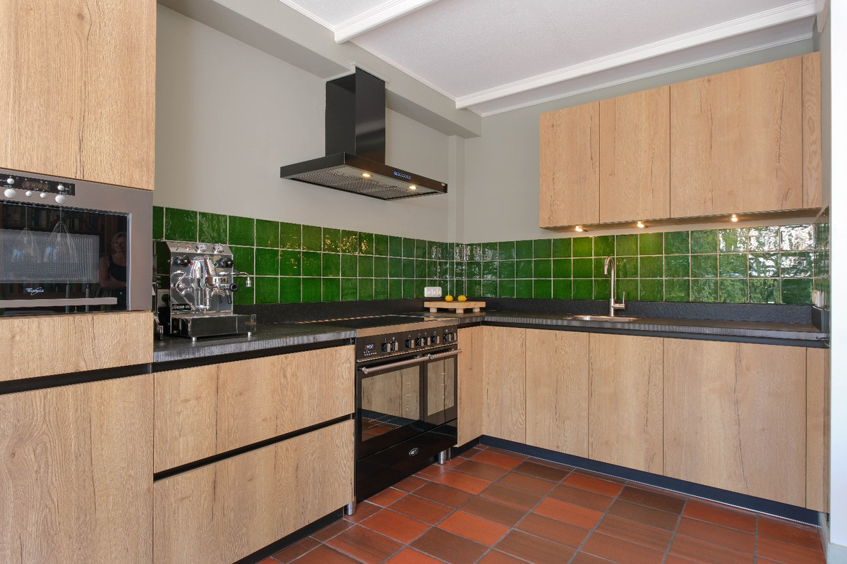 Tussenwoning te koop: Borg Ewsum 39, Almelo