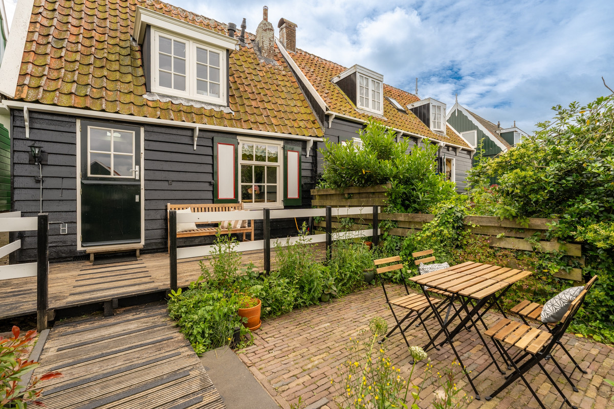 Twee-onder-één-kap te koop: Wittewerf 23, Marken