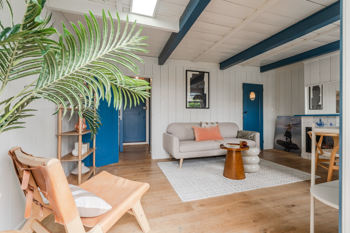Twee-onder-één-kap te koop: Wittewerf 23, Marken