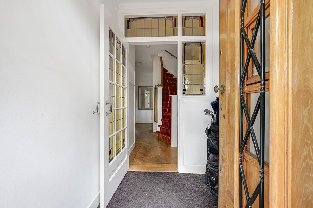 Tussenwoning te koop: Koningin Julianaweg 105, Leidschendam