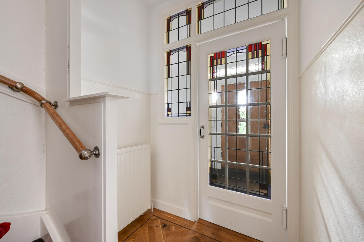 Tussenwoning te koop: Koningin Julianaweg 105, Leidschendam