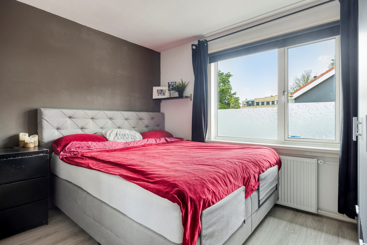 Hoekwoning te koop: Reigerstraat 8, Dordrecht