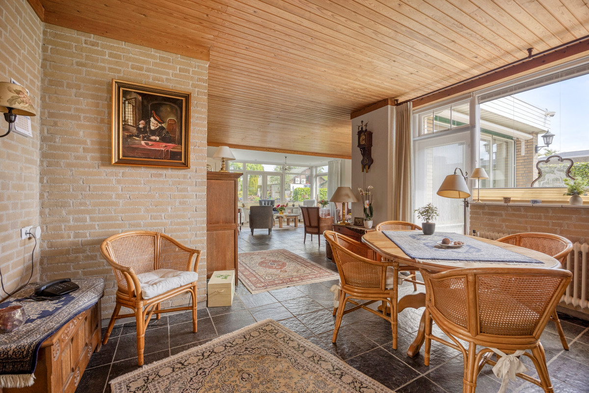 Vrijstaande woning te koop: Van Maerlantpark 1, Capelle Aan Den Ijssel