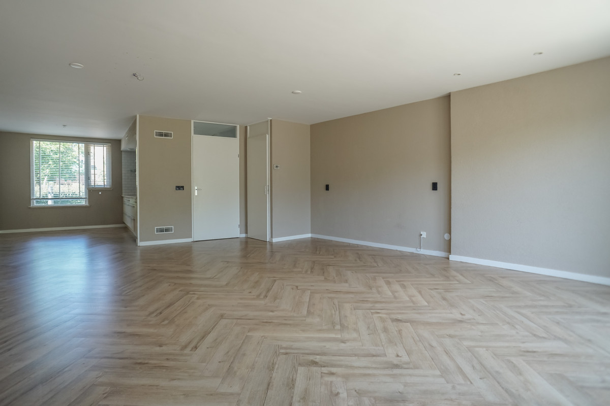Tussenwoning te koop: Margaret Staalplantsoen 25, Heerhugowaard