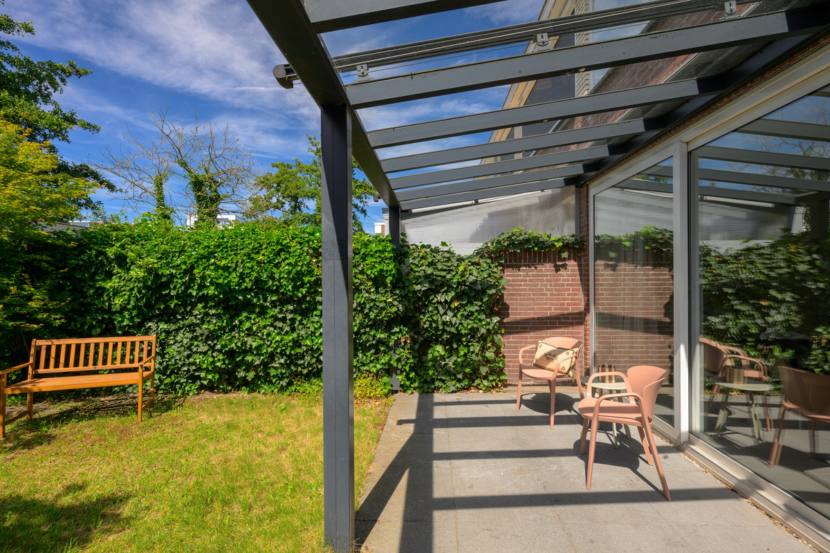 Tussenwoning te koop: Lekstraat 8, Leiden