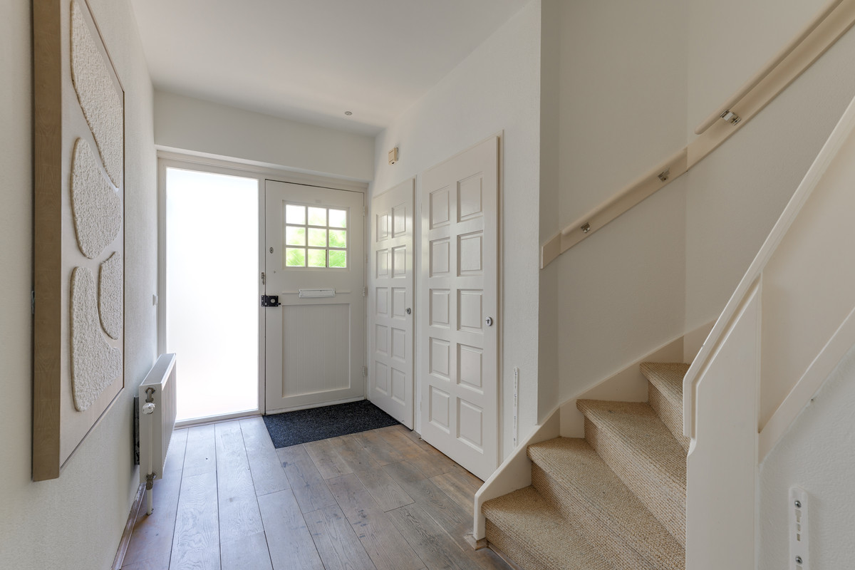 Tussenwoning te koop: Lekstraat 8, Leiden