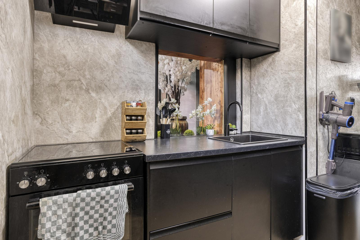 Hoekwoning te koop: Pastoor Van Eekelenstraat 22, Bergen Op Zoom