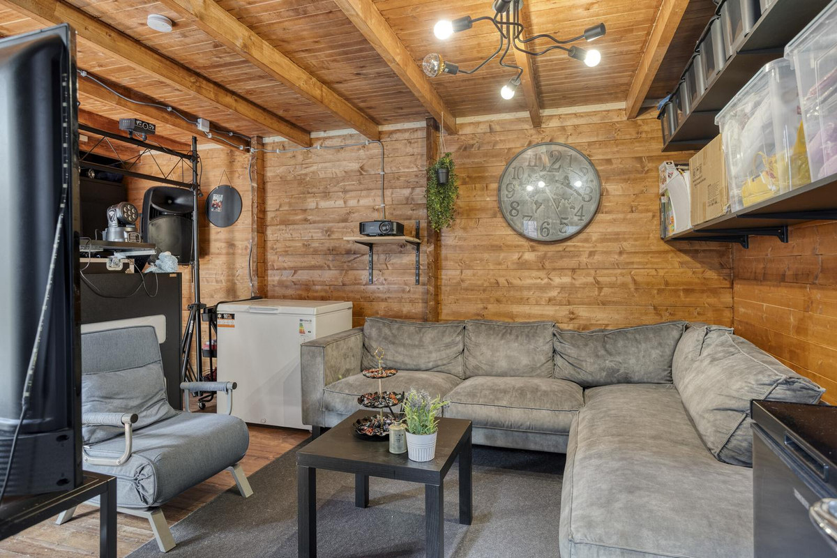 Hoekwoning te koop: Pastoor Van Eekelenstraat 22, Bergen Op Zoom