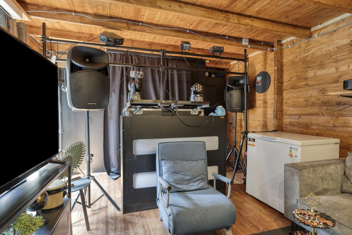 Hoekwoning te koop: Pastoor Van Eekelenstraat 22, Bergen Op Zoom