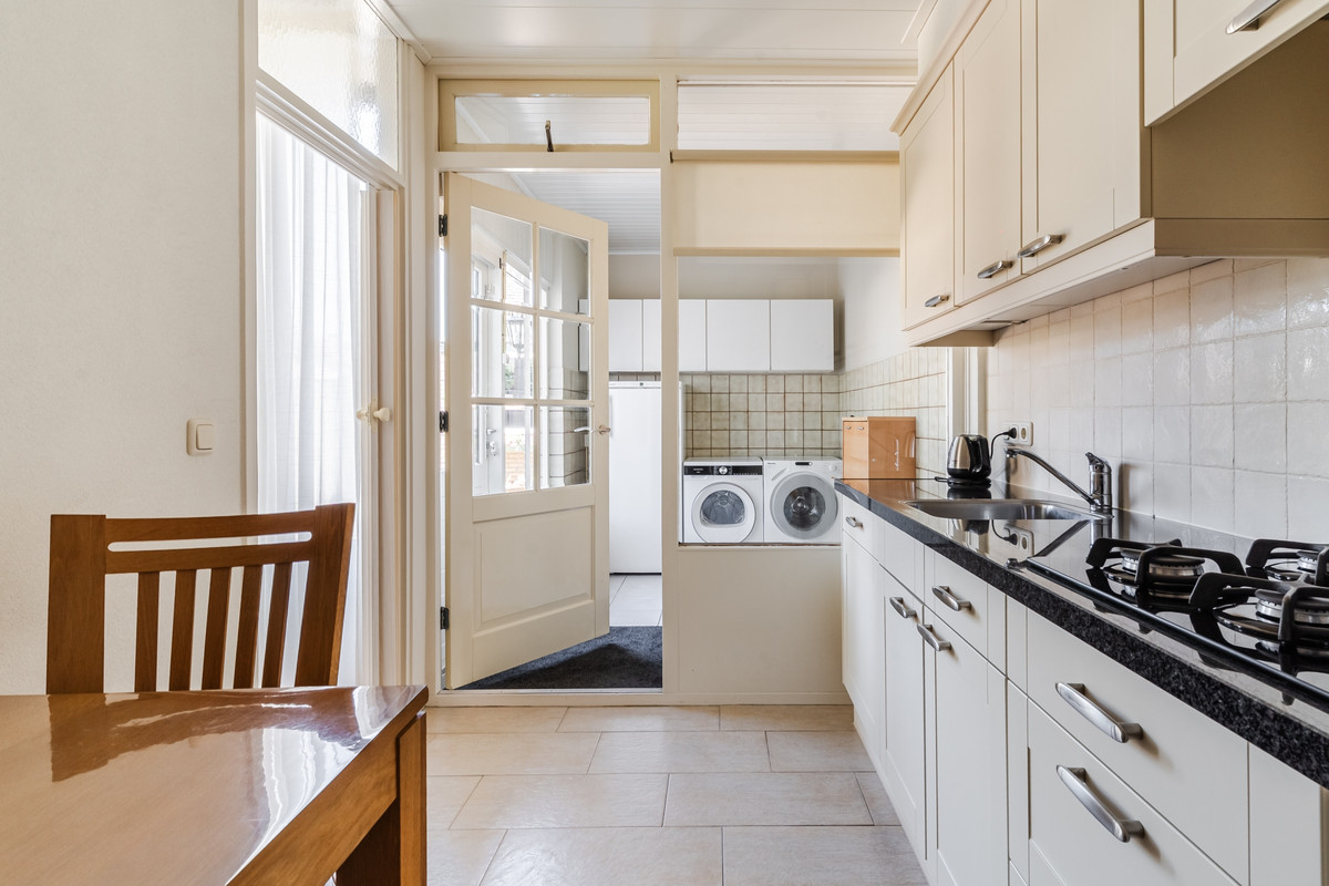 Tussenwoning te koop: Raadhuisstraat 12B, Eethen