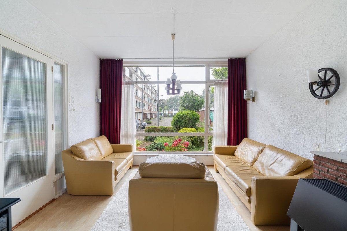 Tussenwoning te koop: Molièreweg 635, Rotterdam
