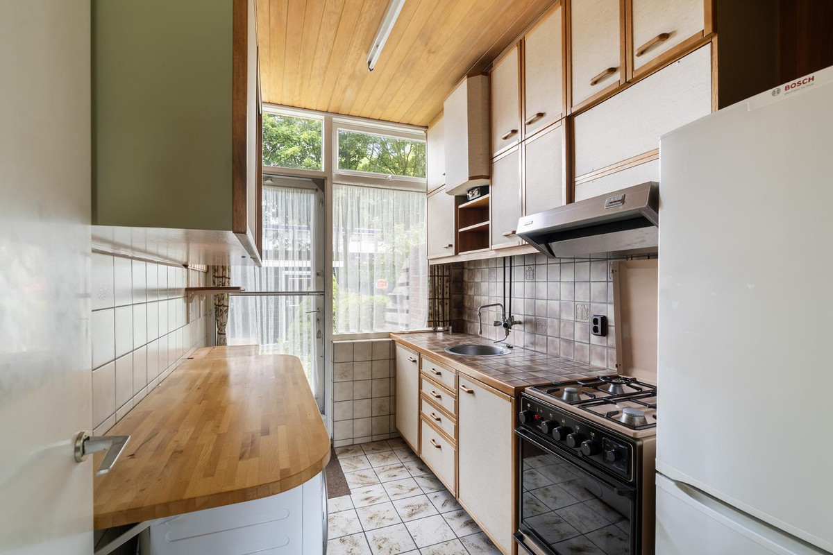 Tussenwoning te koop: Molièreweg 635, Rotterdam