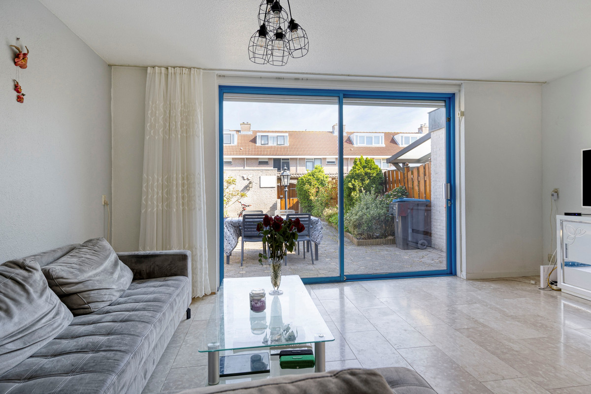 Tussenwoning te koop: Vera Bondamstraat 20, Leiden