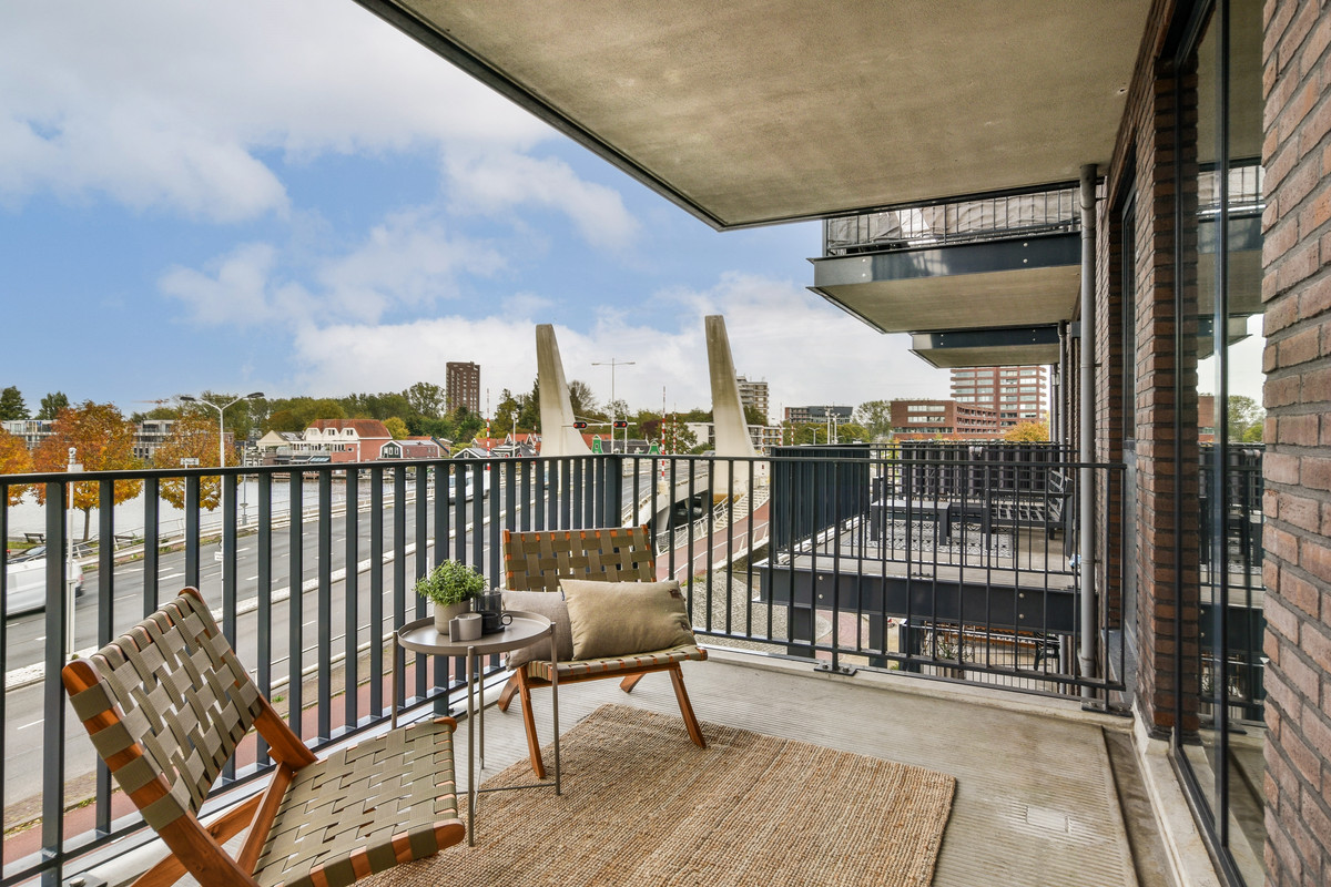 Appartement te koop: De Gashouder 32, Zaandam
