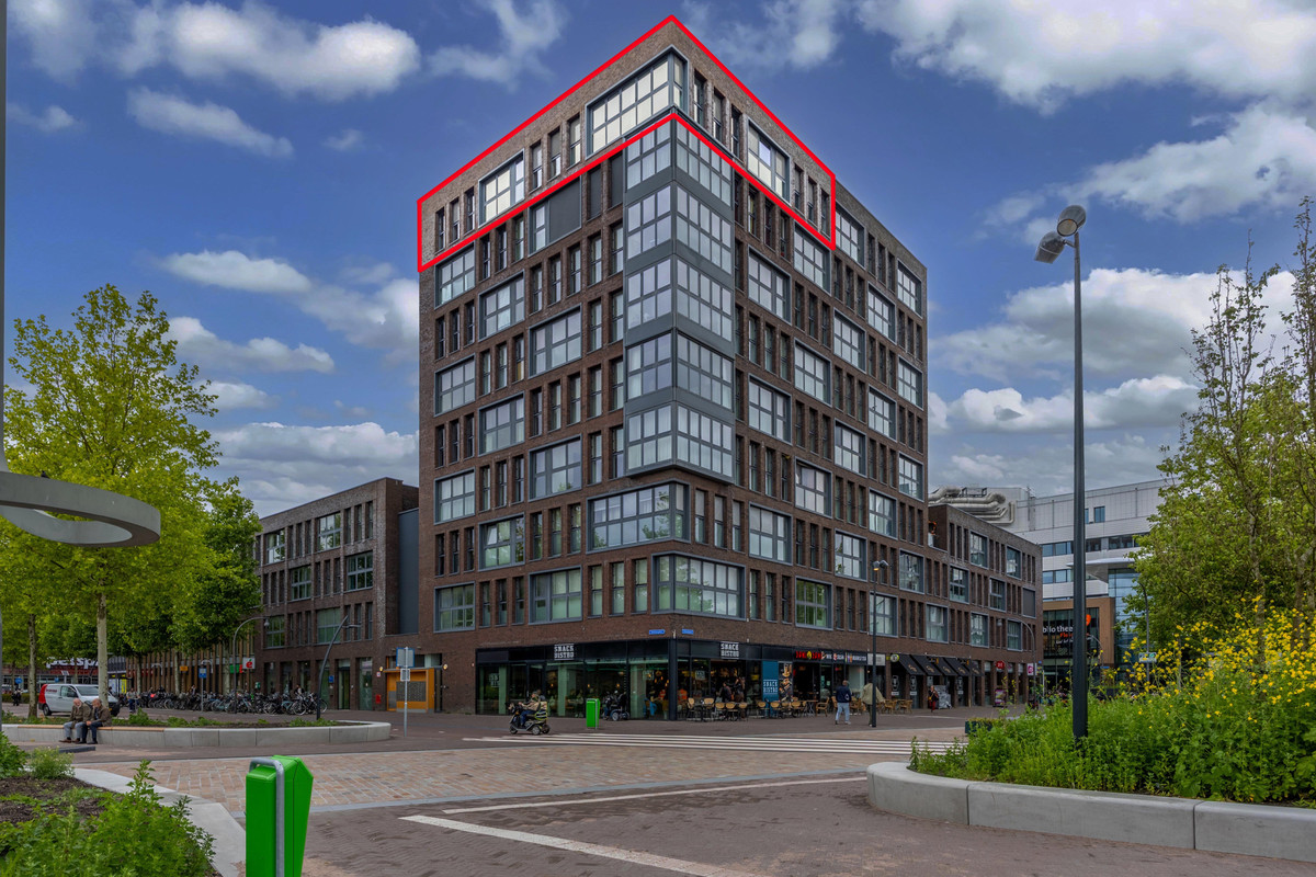 Appartement te koop: Stationsplein 97, Lelystad