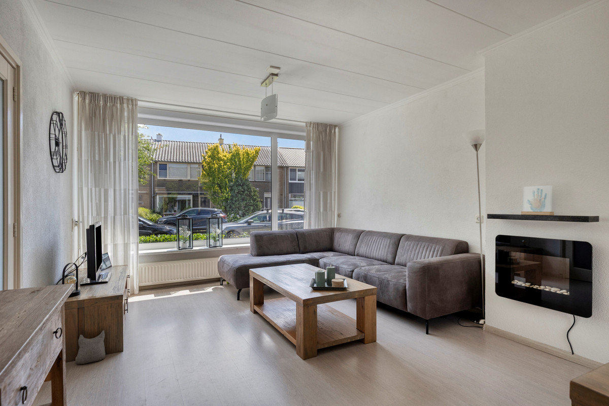 Tussenwoning te koop: Weberlaan 7, Bergen Op Zoom