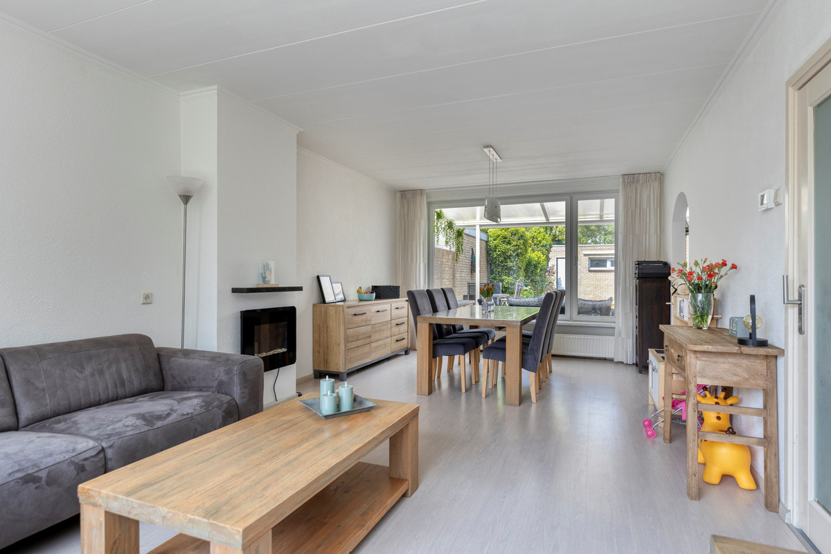 Tussenwoning te koop: Weberlaan 7, Bergen Op Zoom