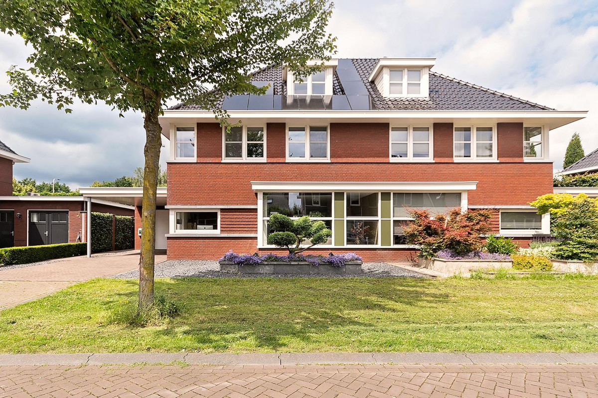 Twee-onder-één-kap te koop: Gording 95, Uden