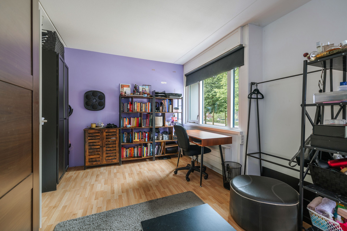 Tussenwoning te koop: Leonard Springerlaan 238, Deventer