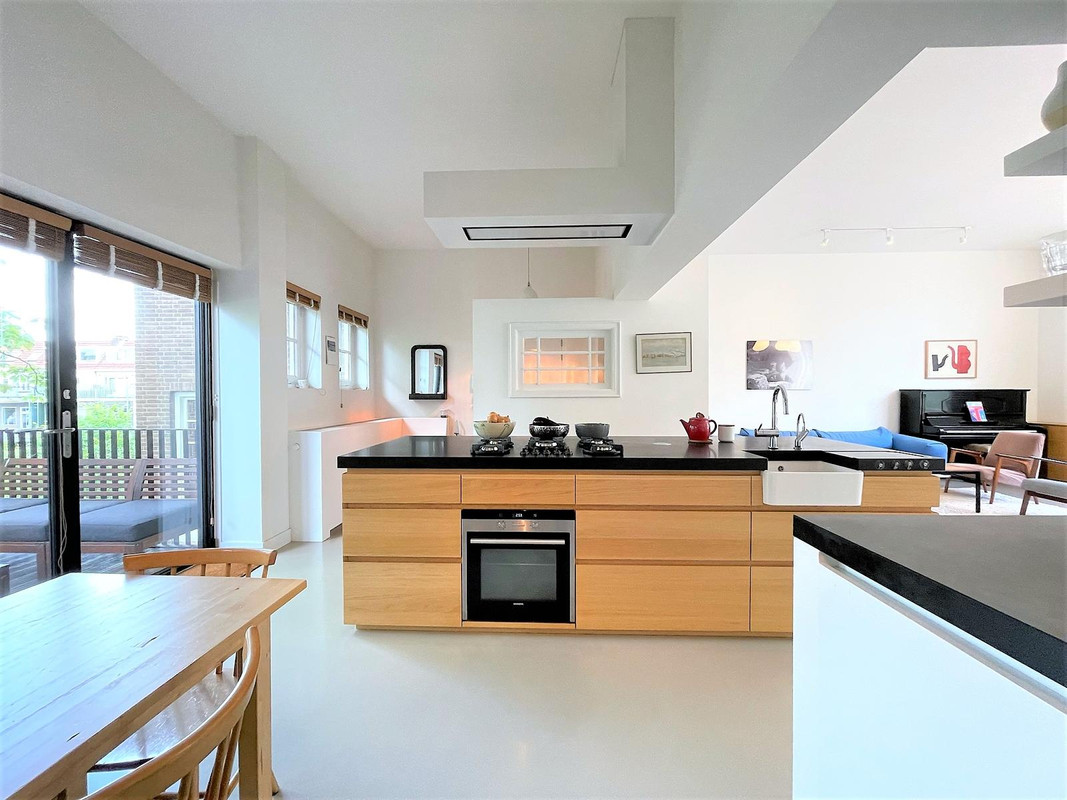 Appartement te huur: Floris Versterstraat 10D, Amsterdam