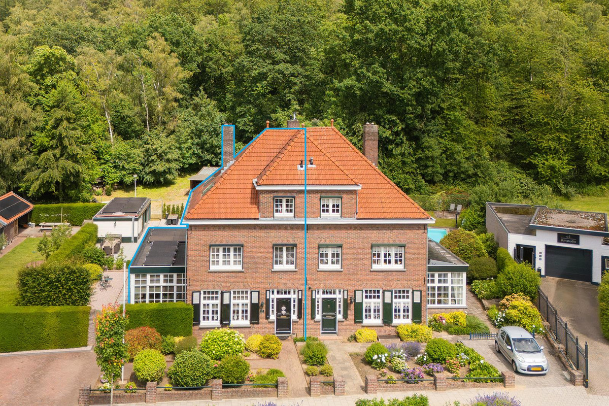 Twee-onder-één-kap te koop: Heideveldweg 25, Heerlen